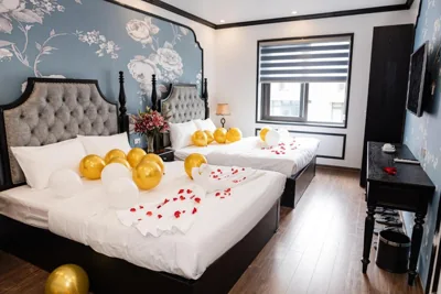 Phòng Deluxe gia đình — Royal Lotus Villa HN